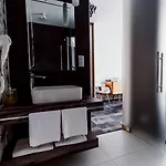 Hotel Color 3*