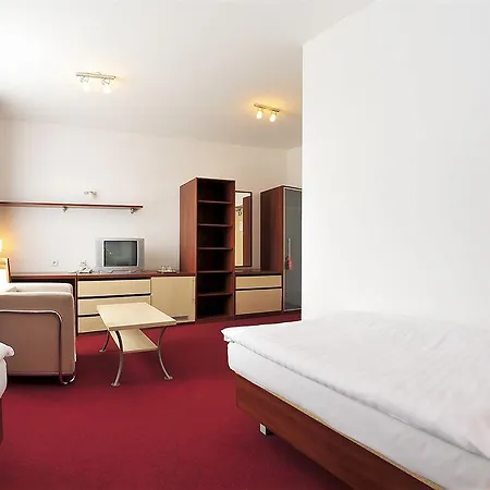 Color Otel Bratislava
