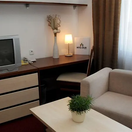 Color Otel 3*