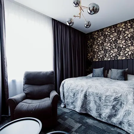 Color Otel 3*