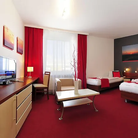 Otel Color 3*