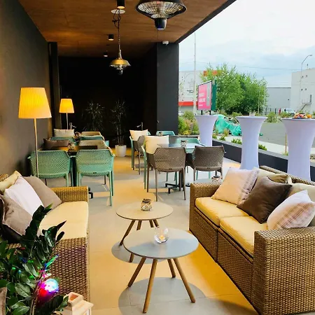 Hotel Color 3*